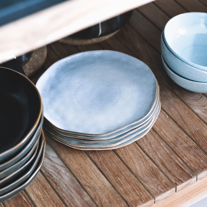 Dinner plates